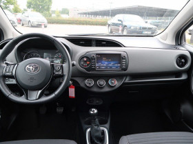 Toyota Yaris 70 VVT-i BVM  occasion  Beaupuy - photo n2