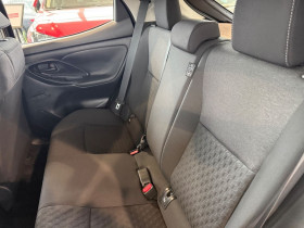 Toyota Yaris 70 VVT-i BVM  occasion  Beaupuy - photo n4
