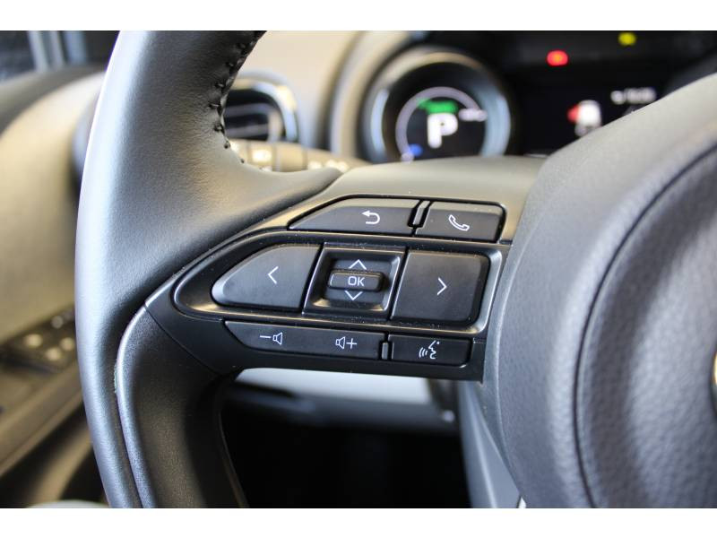 Toyota Yaris Cross Hybride 116h 2WD Design 2024 - photo n°15 Toyota Yaris Cross Hybride 116h 2WD Design  occasion à Muret - photo n°15