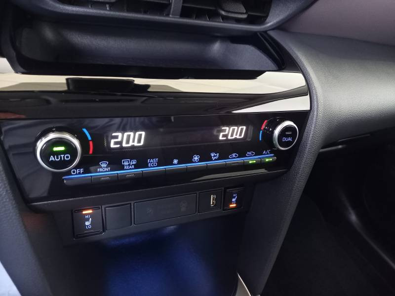 Toyota Yaris Cross Hybride 116h 2WD Design 2024 - photo n°10 Toyota Yaris Cross Hybride 116h 2WD Design  occasion à Muret - photo n°10