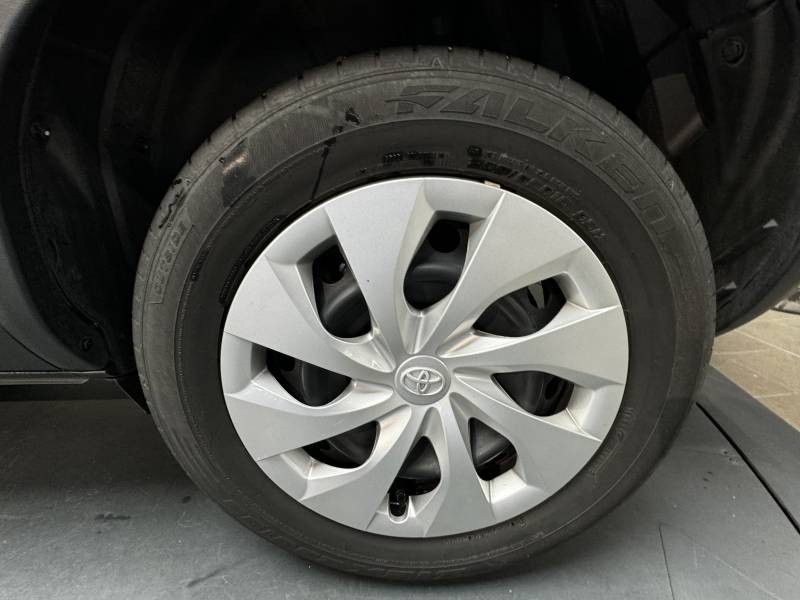 Toyota Yaris Cross Hybride 116h 2WD Dynamic  occasion  Saint Laurent des Vignes - photo n4