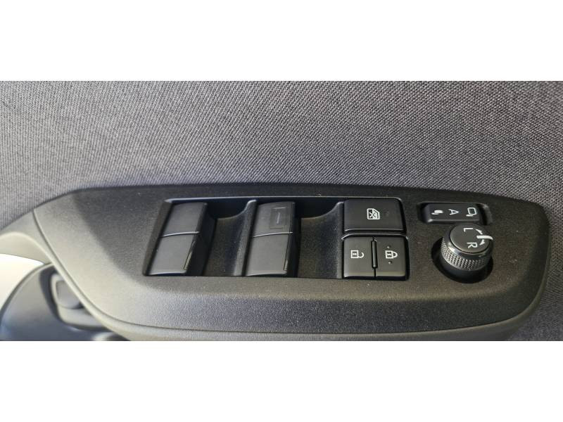 Toyota Yaris Cross Hybride 116h 2WD Dynamic 2023 - photo n°12 Toyota Yaris Cross Hybride 116h 2WD Dynamic  occasion à Montauban - photo n°12