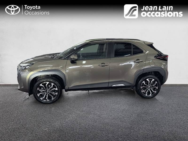 Toyota Yaris Cross Hybride 116h AWD-i Design  occasion  Seyssinet-Pariset - photo n8