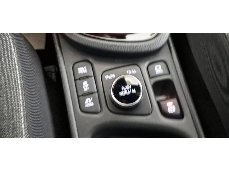 Toyota Yaris Cross Hybride 130h AWD-i Design 2024 - photo n°14 Toyota Yaris Cross Hybride 130h AWD-i Design  occasion à Montauban - photo n°14