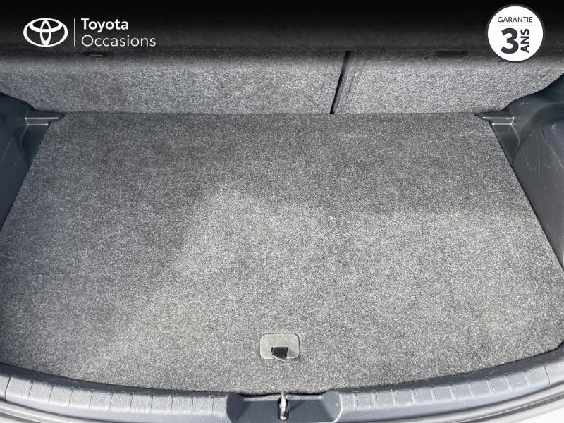 Toyota Yaris HSD 100h Dynamic 5p  occasion à VANNES - photo n°10