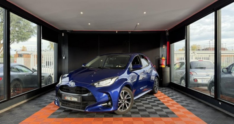 Toyota Yaris Hybrid 116h - BV e-CVT (MY21) Dynamic Business + Stage Acade  occasion � Les Ulis
