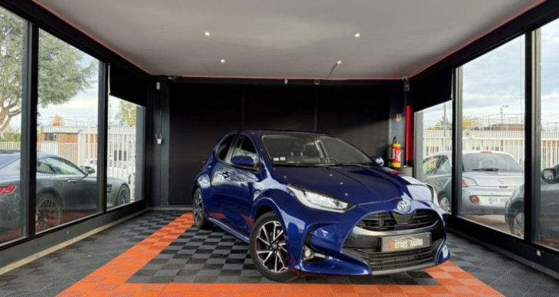 Toyota Yaris Hybrid 116h - BV e-CVT (MY21) Dynamic Business + Stage Acade  occasion � Les Ulis - photo n�4