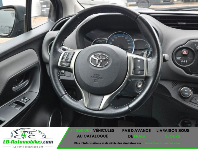 Toyota Yaris HYBRIDE 100ch  occasion � Beaupuy - photo n�8