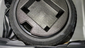 Toyota Yaris Hybride 116 bva design + sieges chauffants + radars av-ar  occasion � Ganges - photo n�6