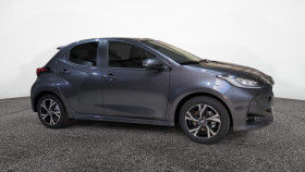 Toyota Yaris Hybride 116 bva design + sieges chauffants + radars av-ar  occasion � Ganges - photo n�2