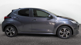 Toyota Yaris Hybride 116 bva design + sieges chauffants + radars av-ar  occasion � Ganges - photo n�3