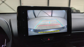 Toyota Yaris Hybride 116 bva design + sieges chauffants + radars av-ar  occasion � Ganges - photo n�17