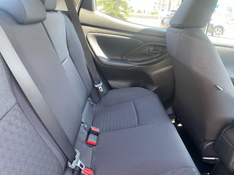 Toyota Yaris HYBRIDE 116ch  occasion  Beaupuy - photo n8