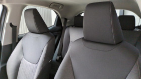 Toyota Yaris Hybride 116h design + sieges chauffants + volant chauffant  occasion  Ganges - photo n11