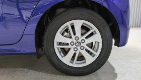 Toyota Yaris Hybride 116h dynamic + jantes 15  occasion  Ganges - photo n7