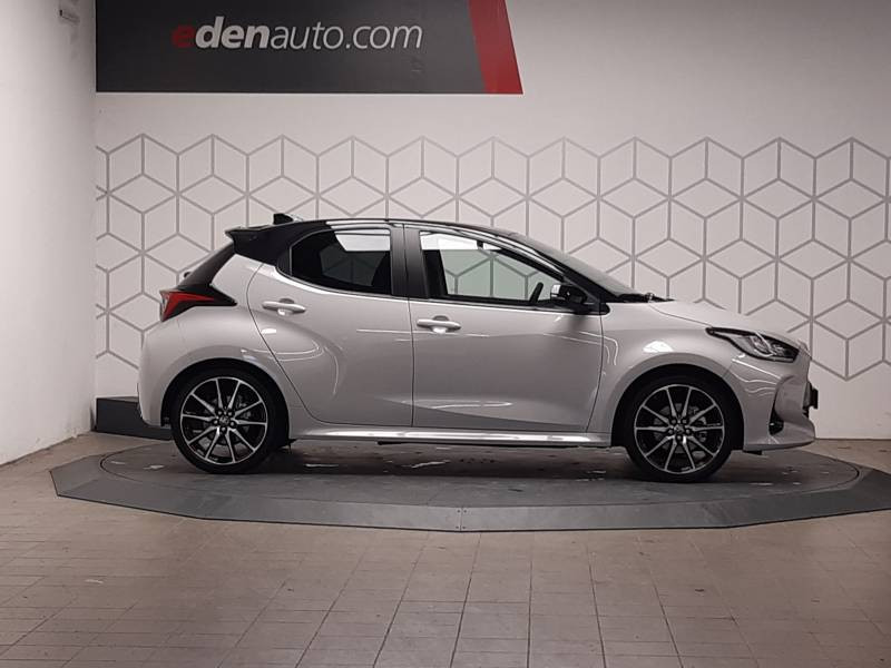 Toyota Yaris Hybride 116h GR Sport  occasion  Saint Laurent des Vignes - photo n4