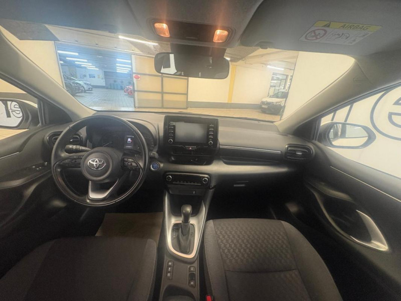Toyota Yaris HYBRIDE MY22 116h Dynamic  occasion  MIGNE AUXANCES - photo n8