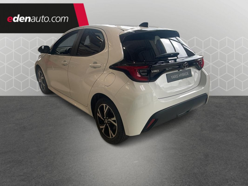 Toyota Yaris IV Hybride 116h Design 5p  occasion  Brive-la-Gaillarde - photo n3