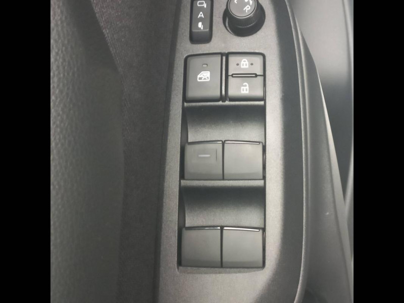 Toyota Yaris IV Hybride 130h Collection 5p  occasion  Boulazac Isle Manoire - photo n4