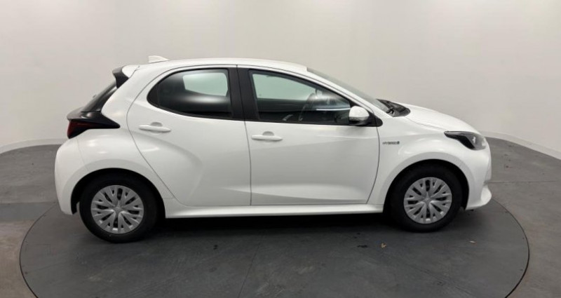 Toyota Yaris PRO HYBRIDE MY20 116h France Business + Stage Hybrid Academy  occasion � QUIMPER - photo n�6