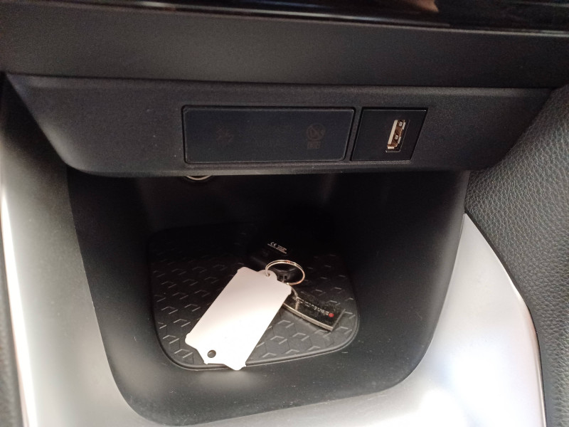 Toyota Yaris Yaris 120 VVT-i Design 5p 2022 - photo n°20 Toyota Yaris Yaris 120 VVT-i Design 5p  occasion à Saint-Laurent-des-Vignes - photo n°20