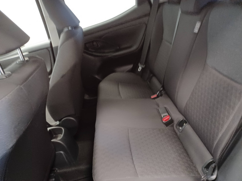 Toyota Yaris Yaris 120 VVT-i Design 5p 2022 - photo n°11 Toyota Yaris Yaris 120 VVT-i Design 5p  occasion à Saint-Laurent-des-Vignes - photo n°11