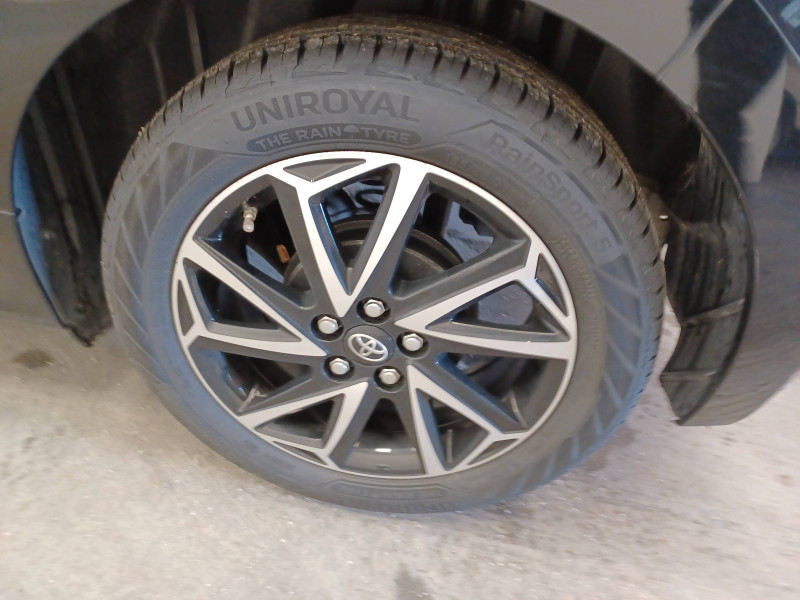 Toyota Yaris Yaris 120 VVT-i Design 5p 2022 - photo n°6 Toyota Yaris Yaris 120 VVT-i Design 5p  occasion à Saint-Laurent-des-Vignes - photo n°6