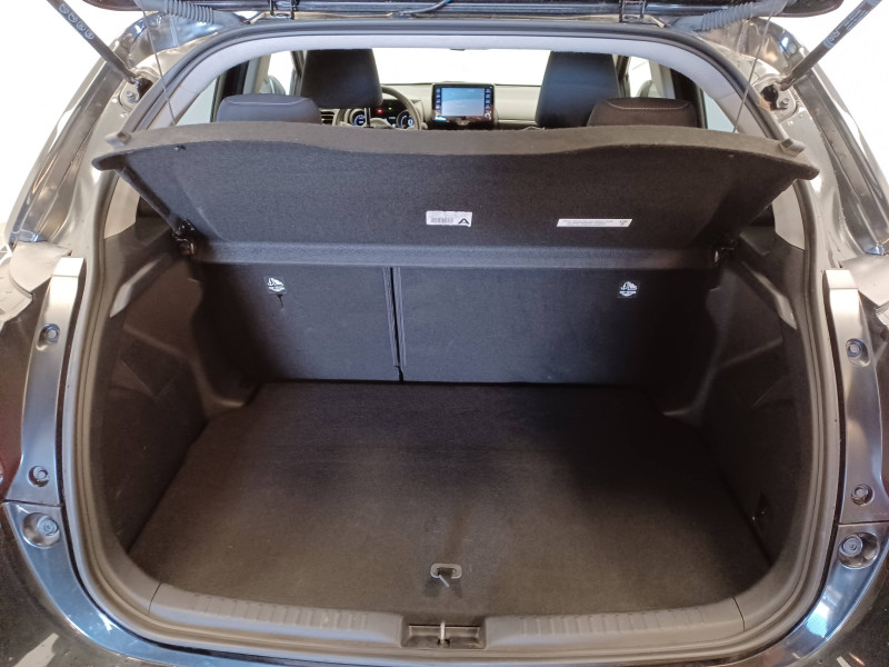 Toyota Yaris Yaris 120 VVT-i Design 5p 2022 - photo n°13 Toyota Yaris Yaris 120 VVT-i Design 5p  occasion à Saint-Laurent-des-Vignes - photo n°13