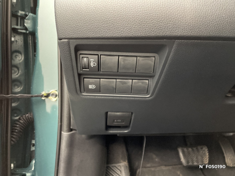 Toyota Yaris Yaris Hybride 116h Design  occasion  Saint-Quentin - photo n15