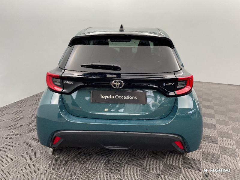 Toyota Yaris Yaris Hybride 116h Design  occasion  Saint-Quentin - photo n6