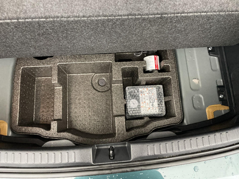 Toyota Yaris Yaris Hybride 116h Design  occasion  Saint-Quentin - photo n17