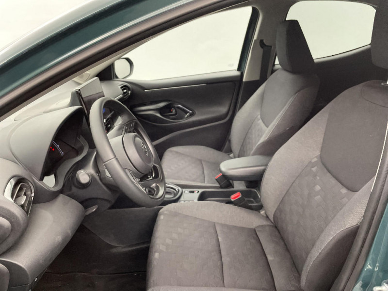 Toyota Yaris Yaris Hybride 116h Design  occasion  Saint-Quentin - photo n18