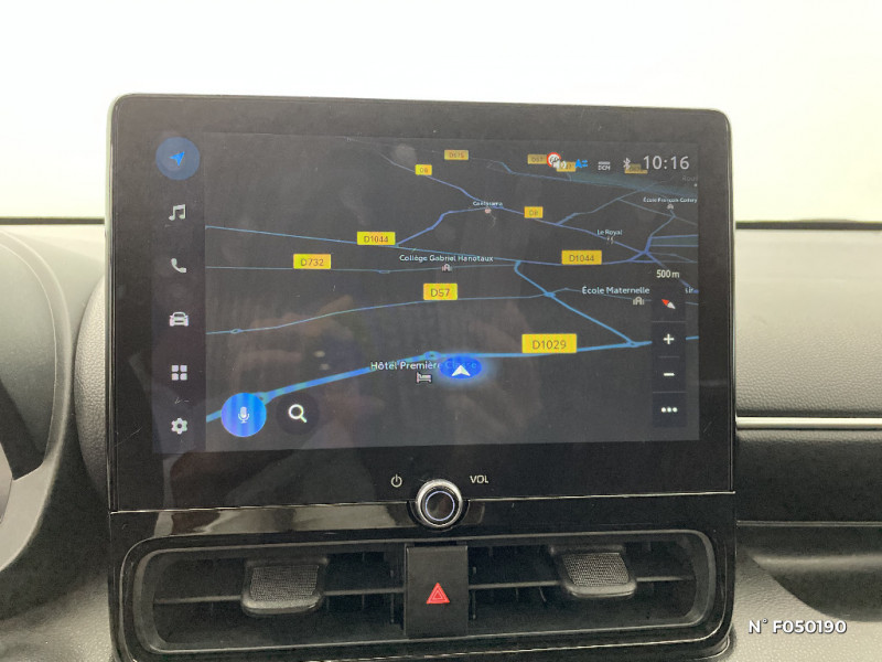 Toyota Yaris Yaris Hybride 116h Design  occasion  Saint-Quentin - photo n13