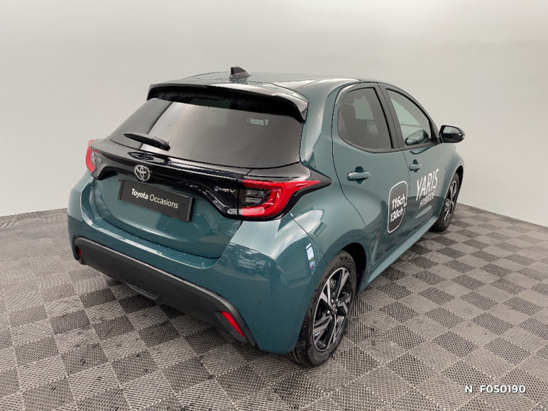Toyota Yaris Yaris Hybride 116h Design  occasion  Saint-Quentin - photo n4