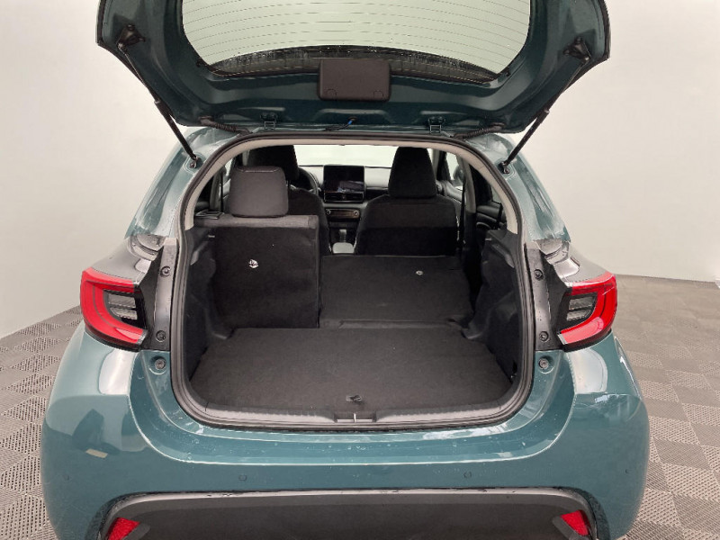 Toyota Yaris Yaris Hybride 116h Design  occasion  Saint-Quentin - photo n16