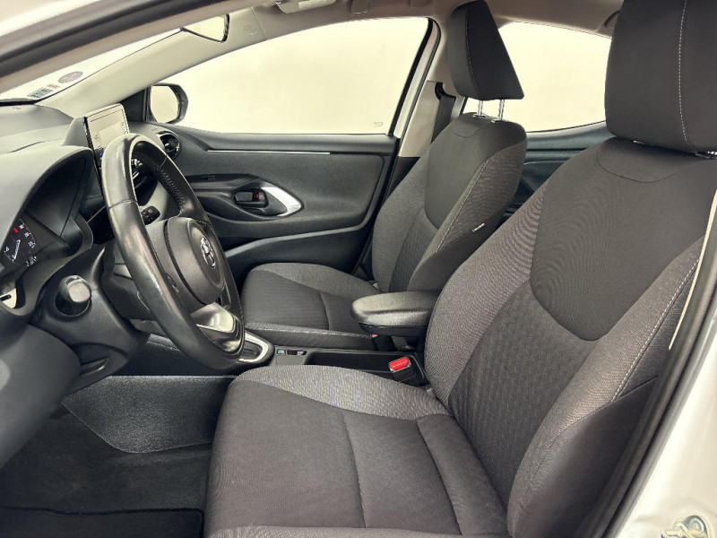 Toyota Yaris Yaris Hybride 116h Dynamic Business + Stage Hybrid Academy  occasion  Rivery - photo n17
