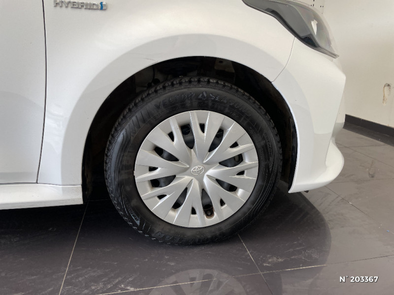 Toyota Yaris Yaris Hybride 116h Dynamic Business + Stage Hybrid Academy  occasion � Saint-Maximin - photo n�8
