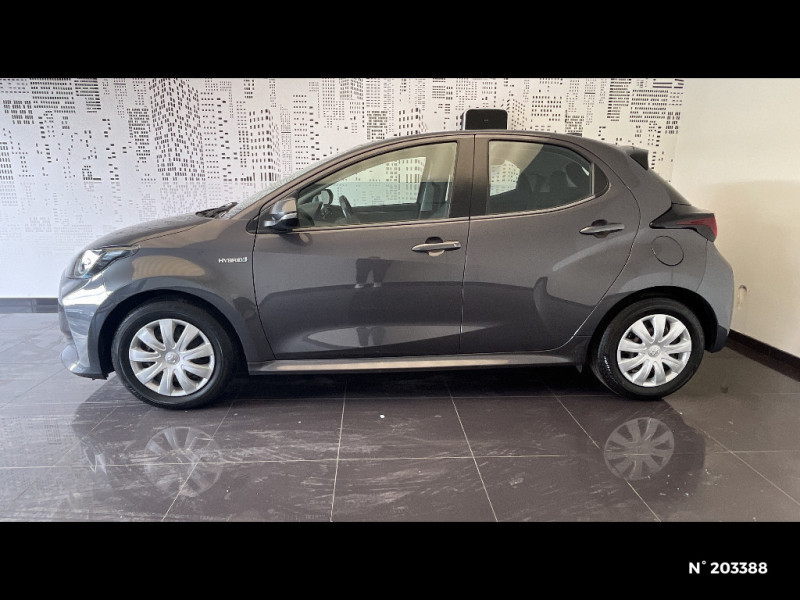Toyota Yaris Yaris Hybride 116h Dynamic Business + Stage Hybrid Academy  occasion � Saint-Maximin - photo n�2