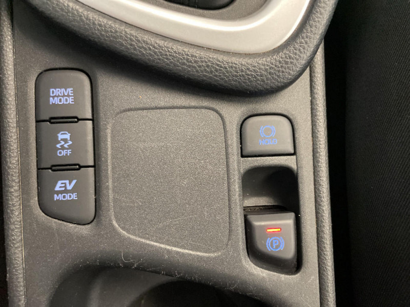 Toyota Yaris Yaris Hybride 116h Dynamic Business + Stage Hybrid Academy  occasion � Saint-Maximin - photo n�19