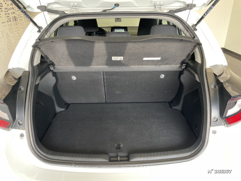 Toyota Yaris Yaris Hybride 116h Dynamic Business + Stage Hybrid Academy  occasion � Saint-Maximin - photo n�7