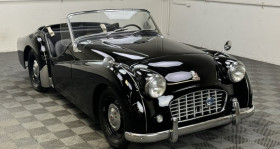 Triumph TR3 , garage GOOD TIMERS � LYON