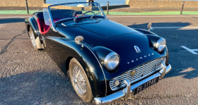 Triumph TR3 occasion 1960 mise en vente &agrave; Honfleur par le garage CLASSIC CARS COMPANY - photo n&deg;1