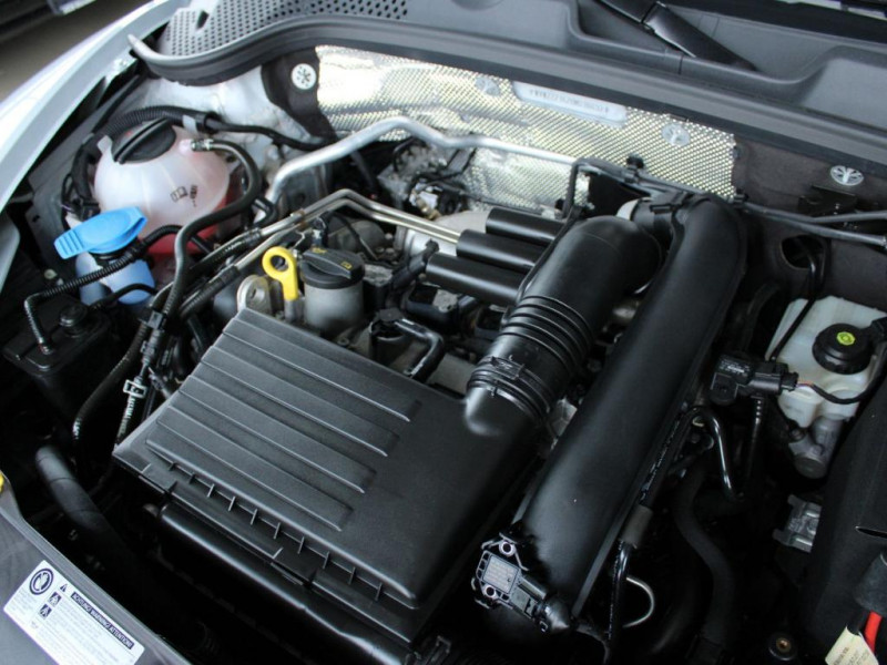 Volkswagen Beetle BEETLE CABRIO 1.2 TSI BMT STYLE LEDERPAKET NAVI* 2017 - photo n°12 Volkswagen Beetle BEETLE CABRIO 1.2 TSI BMT STYLE LEDERPAKET NAVI*  occasion à L'Union - photo n°12