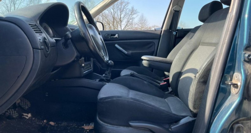 Volkswagen Bora 1.6i Pacific PRO MARCHAND EXPORT GARAGE DANS LETAT - ROULANT  occasion � Crottet - photo n�6