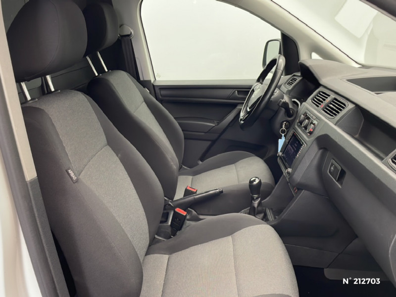 Volkswagen Caddy Van CADDY VAN 2.0 TDI 102 BVM5 BUSINESS LINE 2020 - photo n°9 Volkswagen Caddy Van CADDY VAN 2.0 TDI 102 BVM5 BUSINESS LINE  occasion à Saint-Quentin - photo n°9