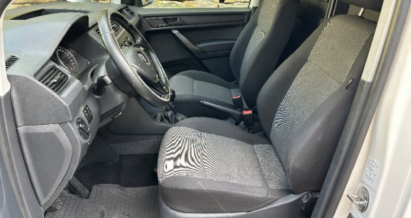 Volkswagen Caddy 2.0 TDI 102 BUSINESS 12990e TTC 2021 - photo n°6 Volkswagen Caddy 2.0 TDI 102 BUSINESS 12990e TTC  occasion à Six-Fours-les-Plages - photo n°6