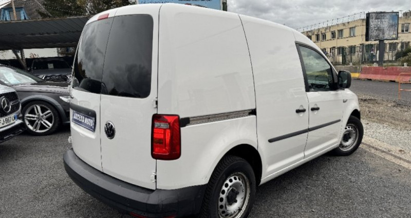 Volkswagen Caddy VAN 2.0 TDI 102 BVM5 BUSINESS LINE PRIX H.T 2020 - photo n°2 Volkswagen Caddy VAN 2.0 TDI 102 BVM5 BUSINESS LINE PRIX H.T  occasion à COURNON - photo n°2