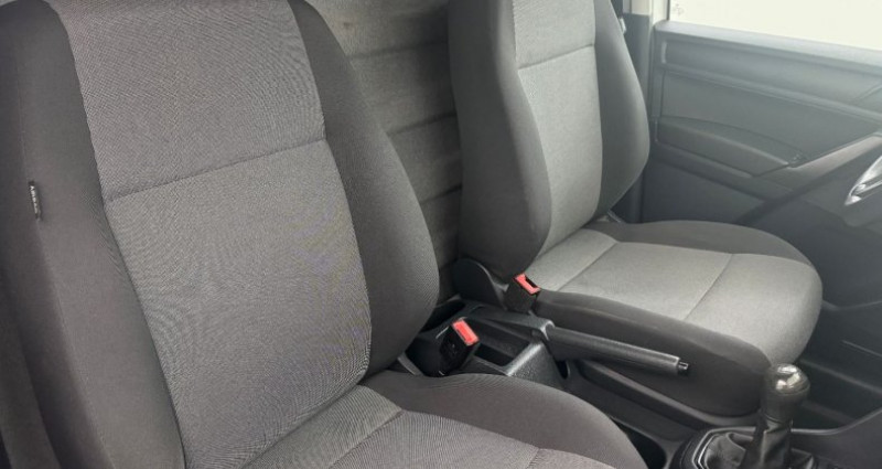 Volkswagen Caddy VAN MAXI 2.0 TDI 102 2019 - photo n°3 Volkswagen Caddy VAN MAXI 2.0 TDI 102  occasion à CHANAS - photo n°3