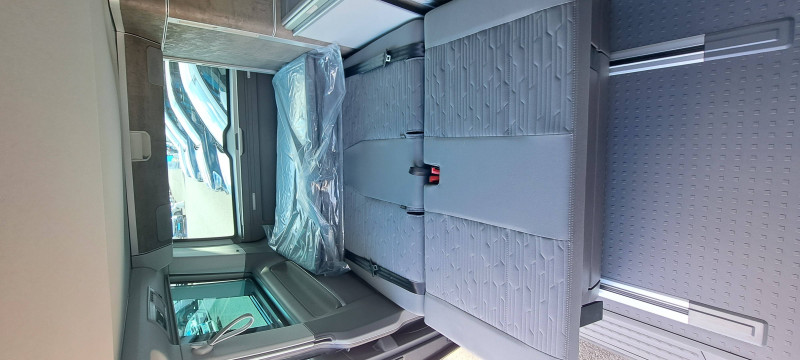 Volkswagen California 6.1 California 2.0 TDI 150 BMT DSG7  occasion à Saint Maximin - photo n°6