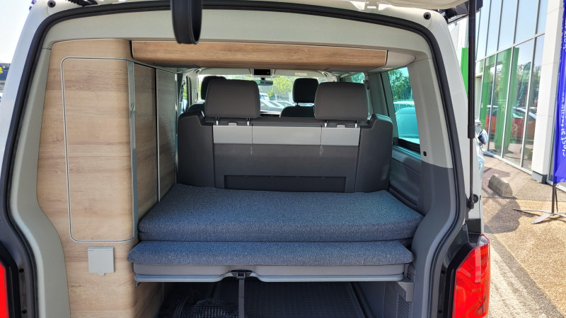 Volkswagen California California 2.0 TDI 150 DSG7 Coast 4p  occasion � Onet-le-Ch�teau - photo n�4